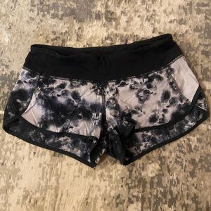 Lululemon speed shorts size 4